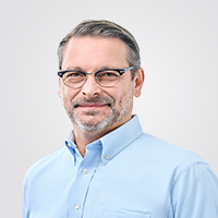 Peter Luciano headshot