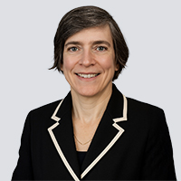 Stephanie Moine MPH headshot
