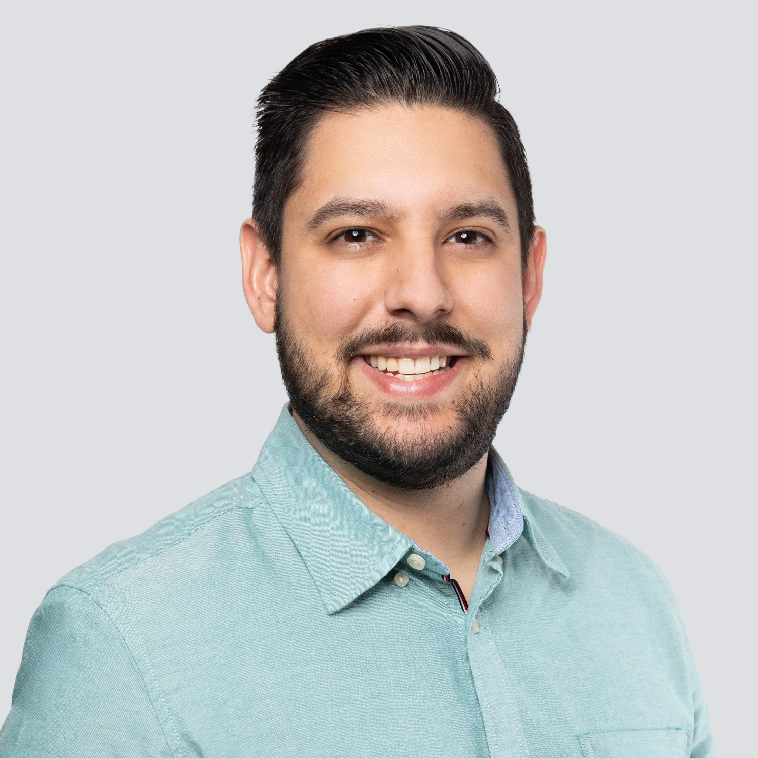 Jordan Jara headshot