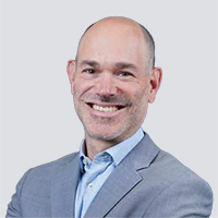 Jonathan Hausmann, MD headshot